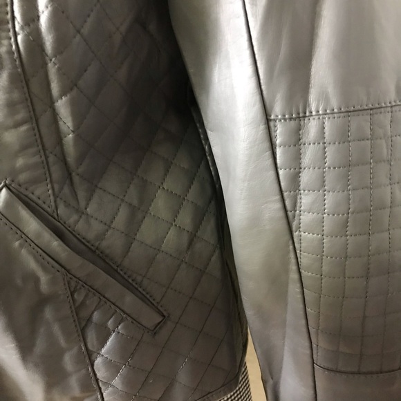 Nice leather jacket size medium - Picture 4 of 10